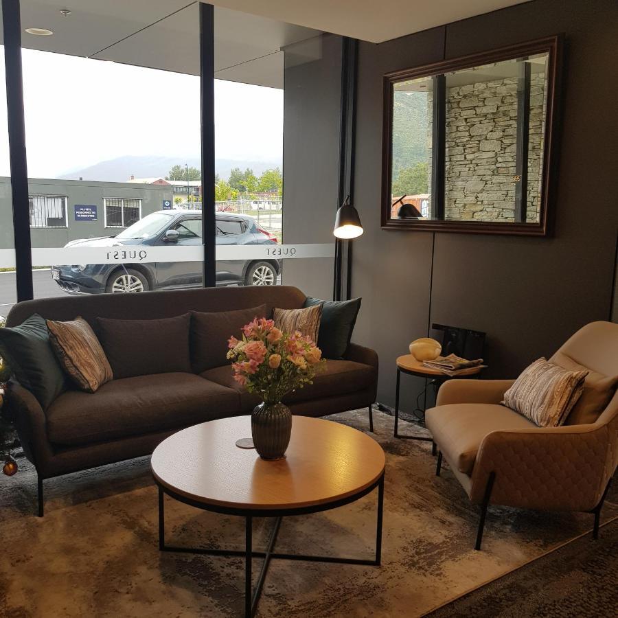Quest Queenstown Apartments Remarkables Park Bagian luar foto