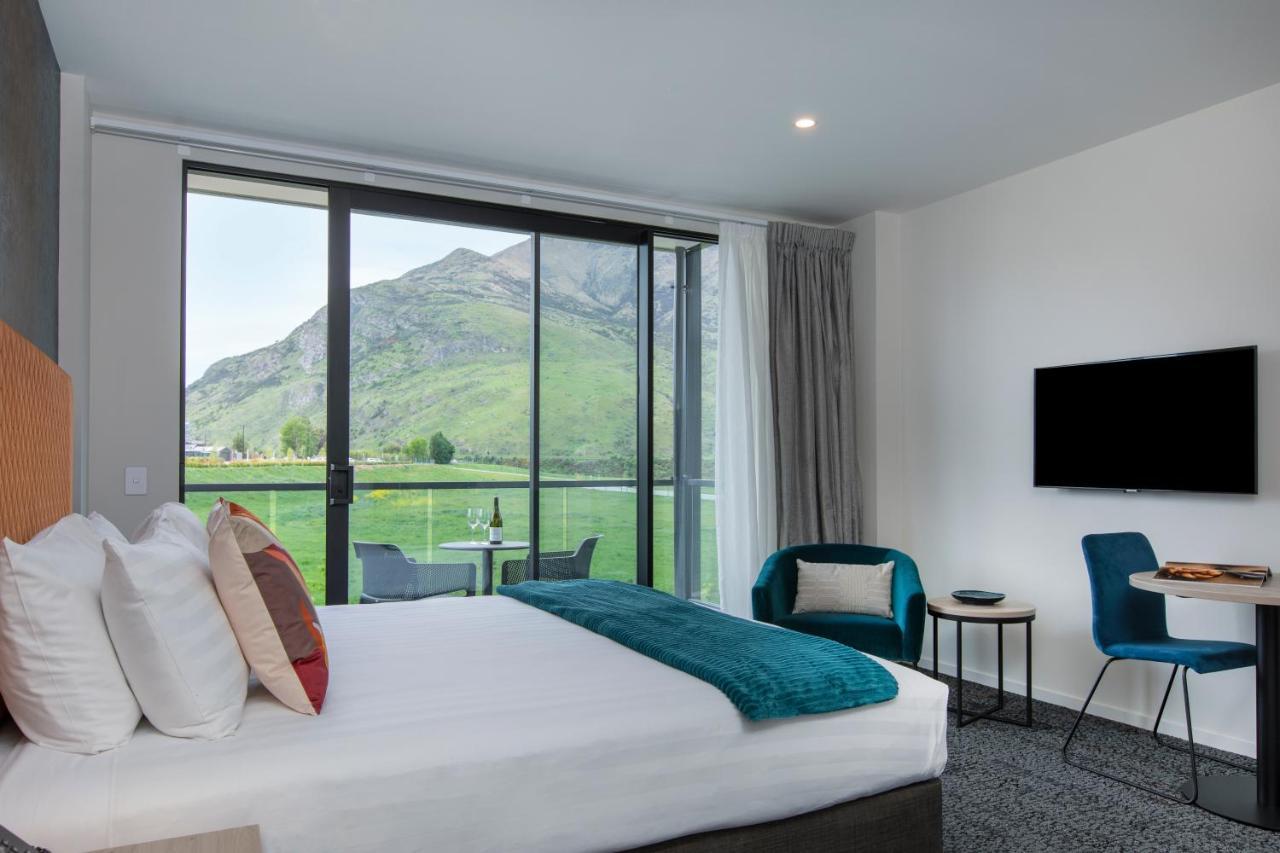 Quest Queenstown Apartments Remarkables Park Bagian luar foto